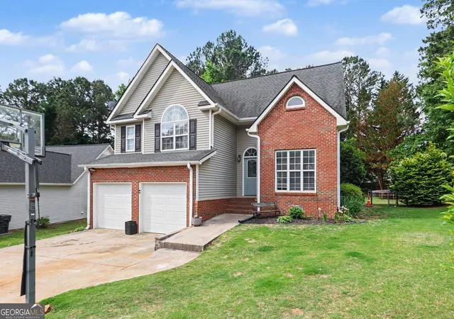 2nd image of 1015 Stone Brk Ln, Bremen, GA 30110 | MLS# 10804658