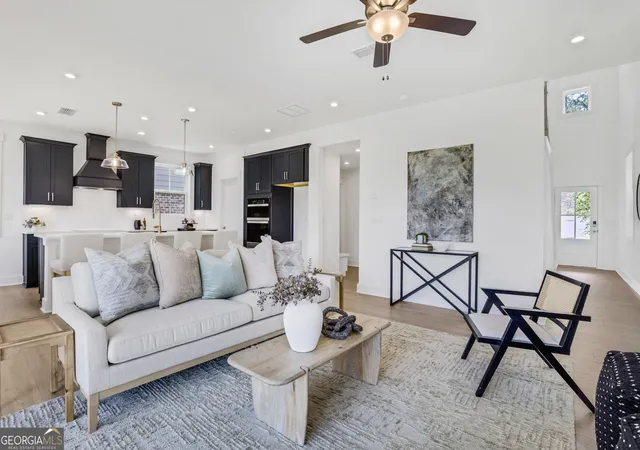 Photo 3 of Single family home for sale at 117 Kindred Lane, Marietta, GA 30066 | MLS# 10830179 | Listing updated on 2026-10-09