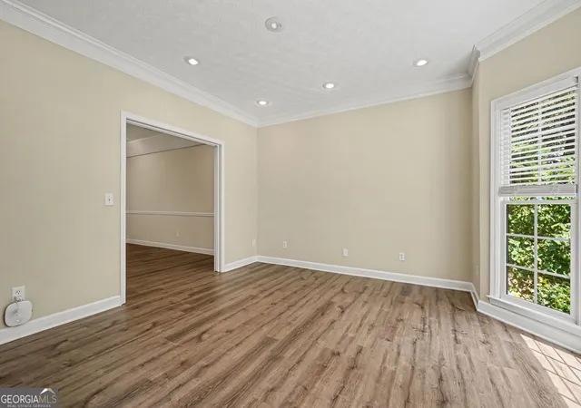 Photo 4 of Single family home for sale at 213 Powers Ct, Woodstock, GA 30189 | MLS# 10821691 | Listing updated on 2026-09-20