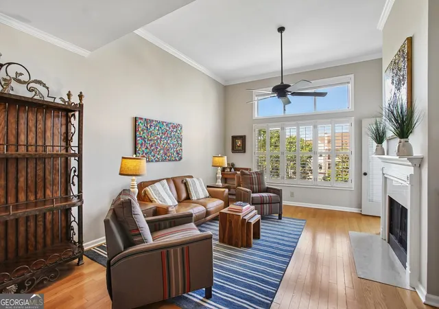 Listing Photo 5 - Condo for sale in building located at 2512 River Grn Dr, Atlanta, GA 30327