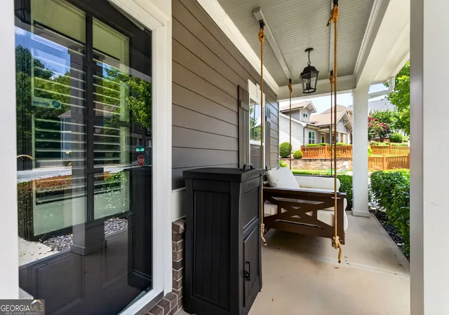 Photo 3 of Single family home for sale at 1596 Habershal Rd NW, Atlanta, GA 30318 | MLS# 10813152 | Listing updated on 2026-09-25