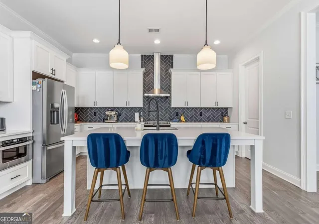 Photo 4 of Sale Pending at 2358 Merrilee Ln Se, Atlanta, GA 30317 | MLS# 10807757 | Listing updated on 2026-08-30