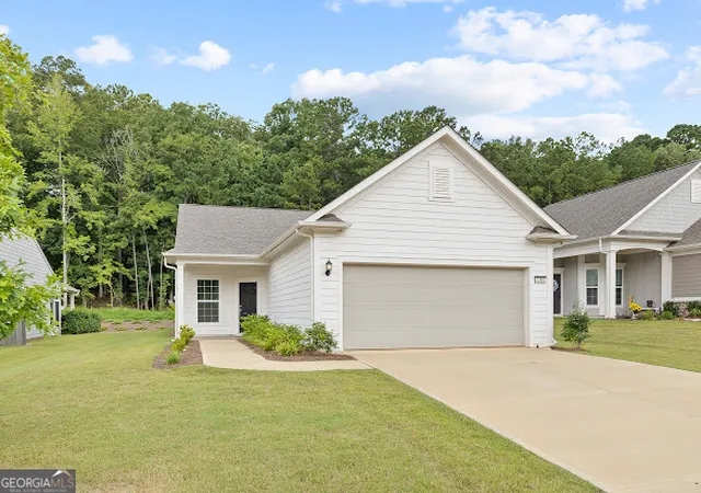 Homes for sale in Greensboro, GA | 1300 Starboard Wy, Greensboro, GA 30642 | MLS# 10776347