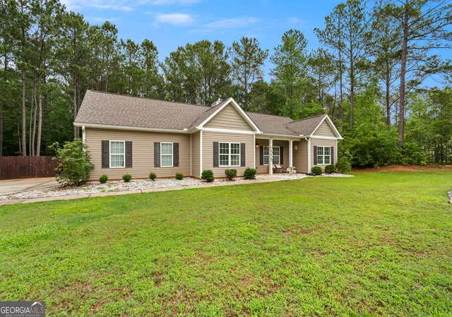 Homes for sale in Greenville, GA | 464 Evelyn Dr, Greenville, GA 30222 | MLS# 10776749