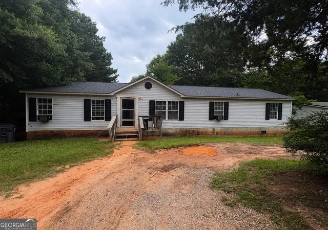 Homes for sale in Eatonton, GA | 222 Hogan Industrial Blvd, Eatonton, GA 31024 | MLS# 10799731