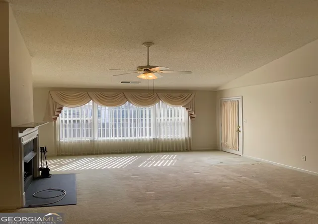 2nd image of 1015 Holly Dr #804, Gainesville, GA 30501 | MLS# 10708181