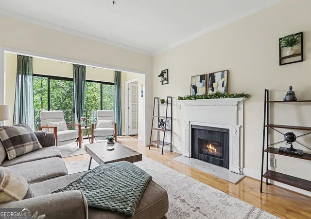 Homes for sale in Atlanta, GA | 2921 Lenox Rd #306, Atlanta, GA 30324 | MLS# 10774232
