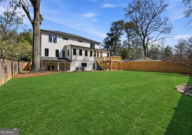 Homes for sale in Atlanta, GA | 1696 Dunwoody Pl Ne, Atlanta, GA 30324 | MLS# 10778920
