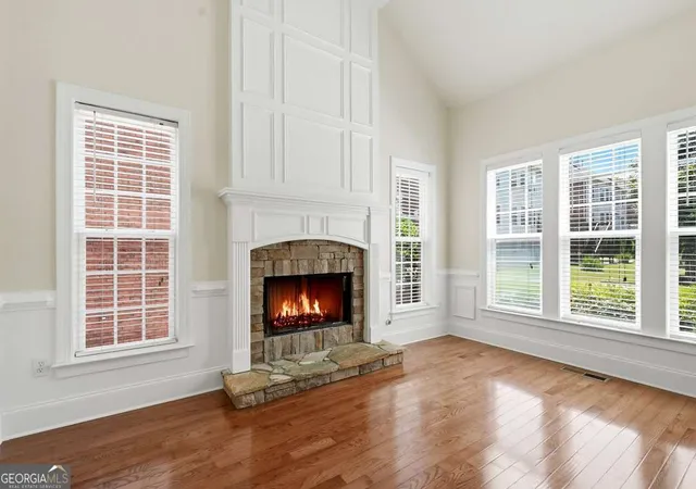 Photo 3 of Single family home for sale at 4272 Bluehouse Ln, Alpharetta, GA 30022 | MLS# 10796392 | Listing updated on 2026-09-10