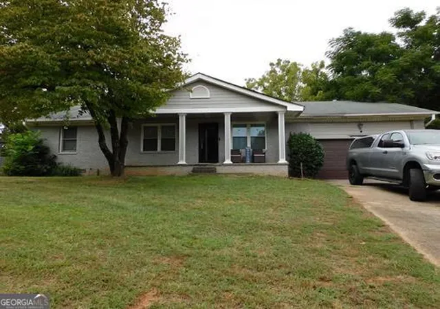 Photo 1 of Single family home for sale at 517 Greenview Ave Se, Conyers, GA 30094 | MLS# 10723337 | Listing updated on 2026-04-16