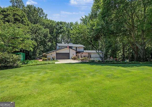 3rd image of 3595 Canon Creek Dr, Cumming, GA 30041 | MLS# 10803514