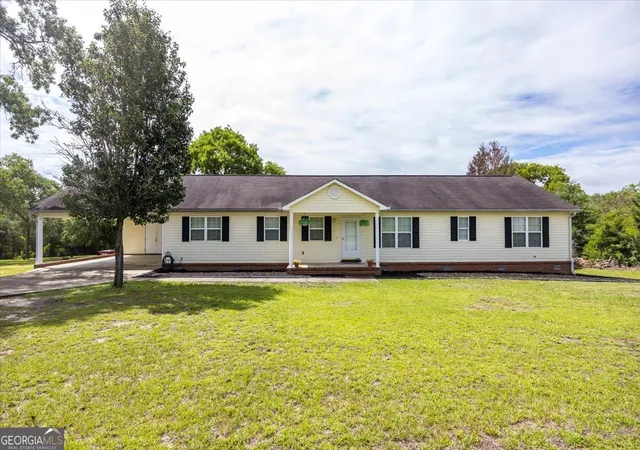 Homes for sale in Lizella, GA | 6316 Michael Dr, Lizella, GA 31052 | MLS# 10792466