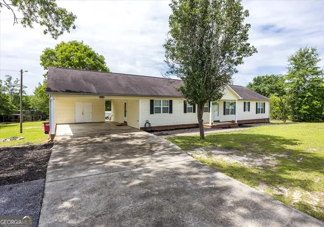 Homes for sale in Lizella, GA | 6316 Michael Dr, Lizella, GA 31052 | MLS# 10792466