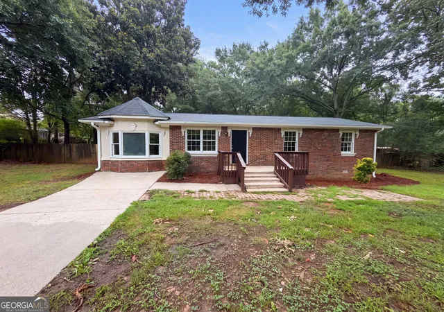 1st image of 500 Kilcrease Rd, Auburn, GA 30011 | MLS# 10814407