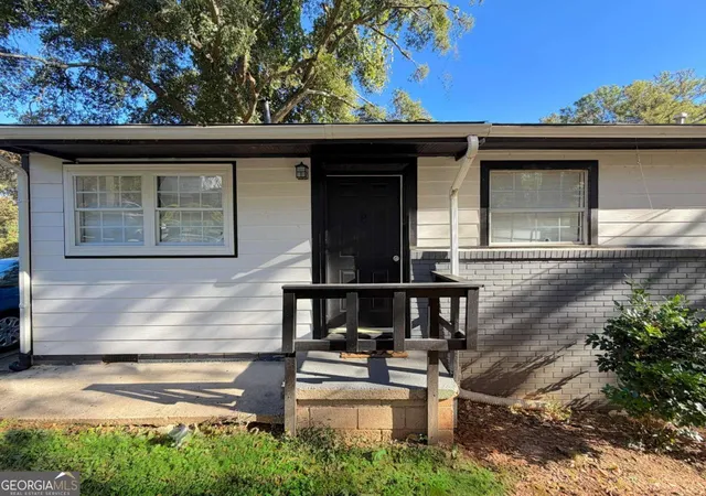 Photo 1 of Single family home for sale at 2621 Abner Pl Nw, Atlanta, GA 30318 | MLS# 10721292 | Listing updated on 2026-08-28