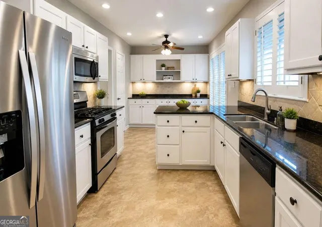 Photo 3 of Sale Pending at 3177 Bellestone Ct, Marietta, GA 30066 | MLS# 10795653 | Listing updated on 2026-07-30