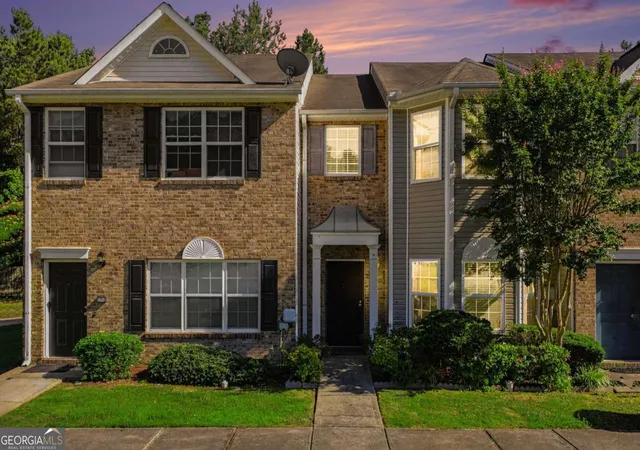 2nd image of 5305 Oakley Commons Blvd, Union City, GA 30291 | MLS# 10779110