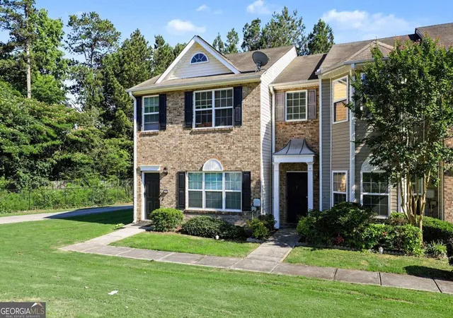 5th image of 5305 Oakley Commons Blvd, Union City, GA 30291 | MLS# 10779110