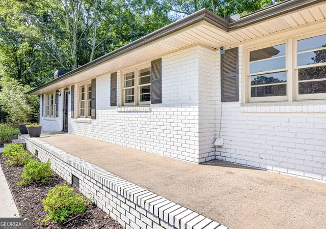 Photo 2 of Single family home for sale at 1233 Bethlehem Rd, Statham, GA 30666 | MLS# 10769750 | Listing updated on 2026-10-05