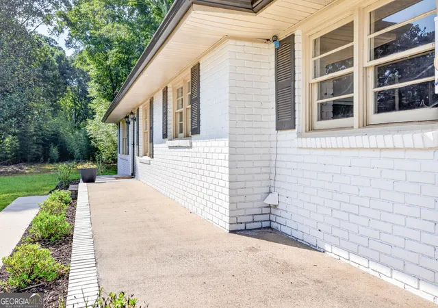 Photo 3 of Single family home for sale at 1233 Bethlehem Rd, Statham, GA 30666 | MLS# 10769750 | Listing updated on 2026-10-05