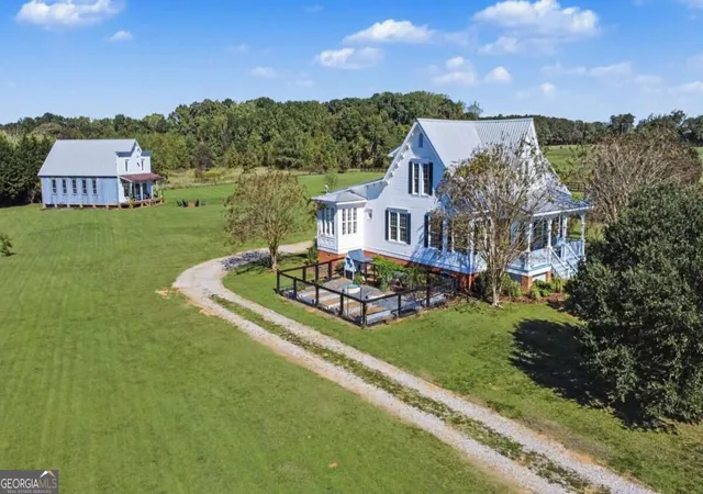 Photo 1 of Single family home for sale at 1200 Carson Graves Rd, Watkinsville, GA 30677 | MLS# 10877761 | Listing updated on 2026-10-30