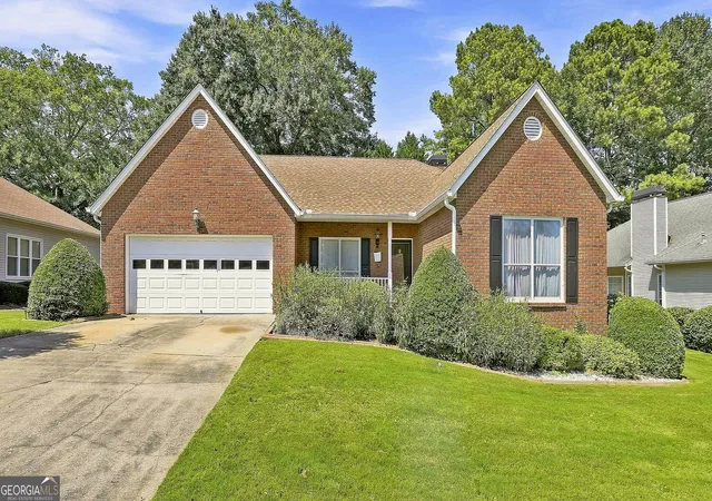 1st image of 250 Brittany Chase, Fayetteville, GA 30214 | MLS# 10828578