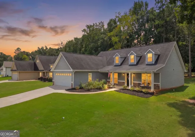 2nd image of 388 Belmont Park Dr, Commerce, GA 30529 | MLS# 10826658