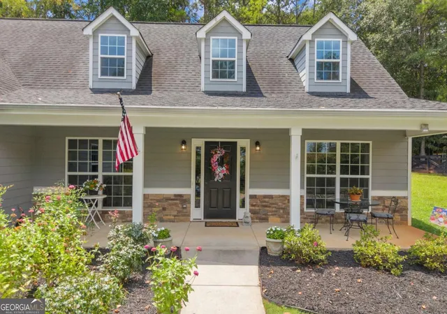 image of 388 Belmont Park Dr, Commerce, GA 30529 | MLS# 10826658