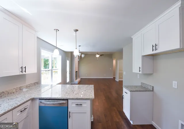 Photo 3 of Single family home for sale at 110 Fuller Ct, Grantville, GA 30220 | MLS# 10797183 | Listing updated on 2026-10-05