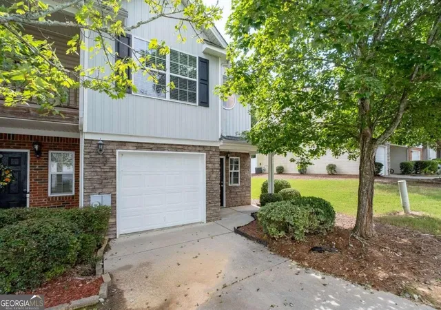 3rd image of 1428 Box Cir, Winder, GA 30680 | MLS# 10820729