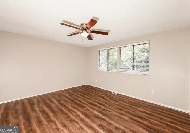Photo 3 of Single family home for sale at 5343 Martins Xing Rd, Stone Mountain, GA 30088 | MLS# 10633903 | Listing updated on 2026-09-12