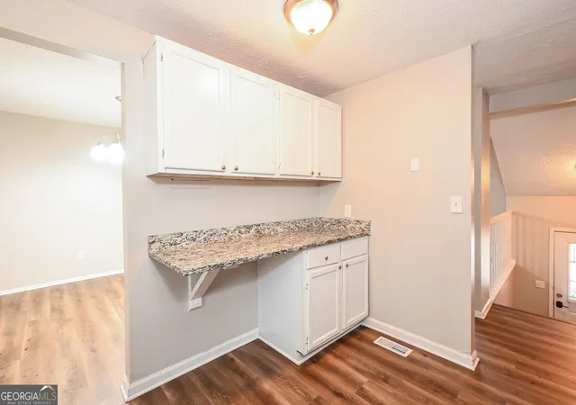 Photo 4 of Single family home for sale at 5343 Martins Xing Rd, Stone Mountain, GA 30088 | MLS# 10633903 | Listing updated on 2026-09-12
