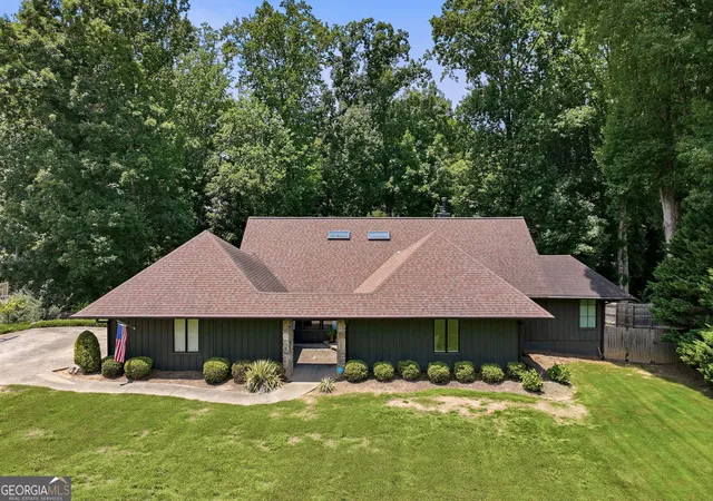 4th image of 143 Woodlake Dr, Gainesville, GA 30506 | MLS# 10796856