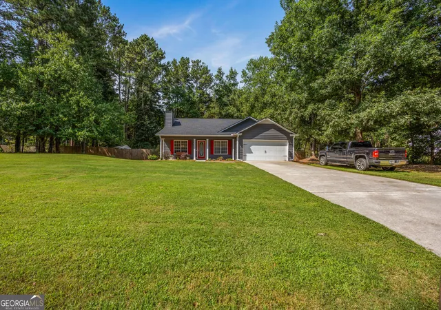 Photo 3 of Single family home for sale at 469 Cedar Trl, Winder, GA 30680 | MLS# 10826474 | Listing updated on 2026-09-06