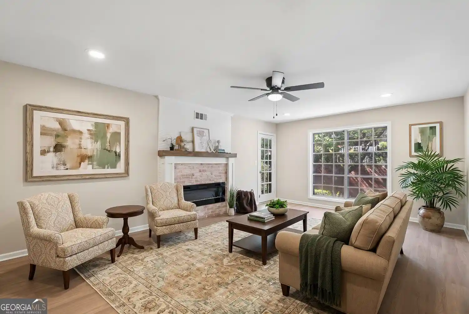 Listing Photo 1 - Condo for sale in 6851 Roswell Rd located at 6851 Roswell Rd, Atlanta, GA 30328 - Unit #F19