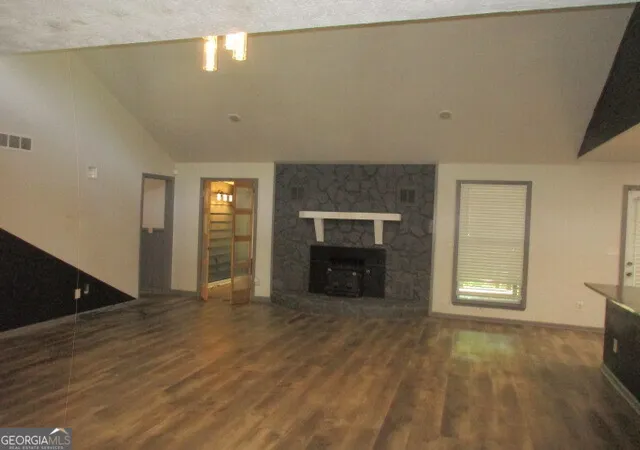 Photo 3 of Single family home for sale at 7041 Babbling Brook Dr, Jonesboro, GA 30236 | MLS# 10739756 | Listing updated on 2026-09-06