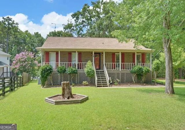 1st image of 246 Harvey Ln, Lavonia, GA 30553 | MLS# 10709020
