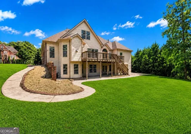 Photo 2 of Single family home for sale at 812 Treeline Dr, Conyers, GA 30094 | MLS# 10812512 | Listing updated on 2026-08-27