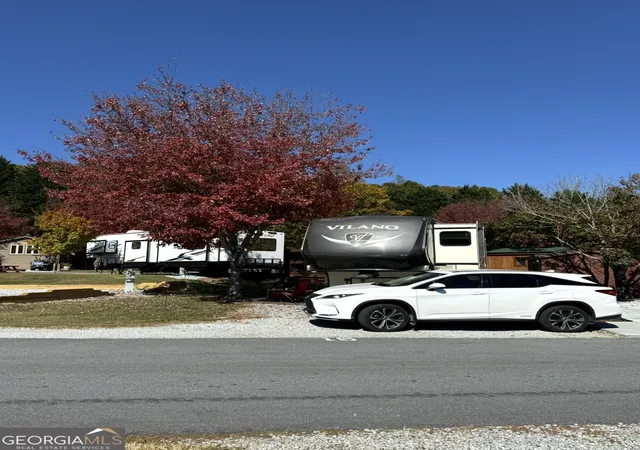 3rd image of 15 Holiday Rambler Ln, Dillard, GA 30537 | MLS# 10792325