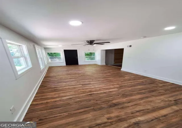 Photo 4 of Single family home for sale at 2802 Palm Dr, Atlanta, GA 30344 | MLS# 10671291 | Listing updated on 2026-09-10