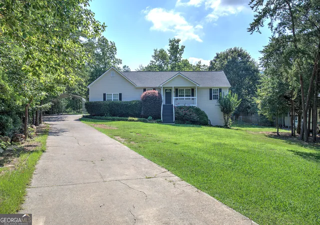 1st image of 49 Indian Hills Dr, Rydal, GA 30171 | MLS# 10803201