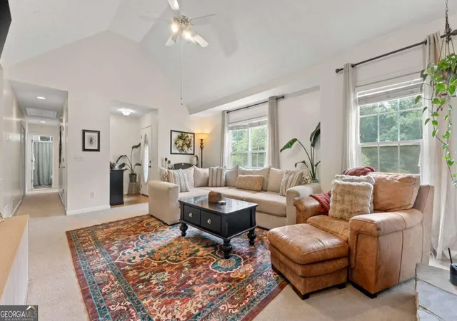 4th image of 1086 Fieldstone Dr, Canton, GA 30114 | MLS# 10773570