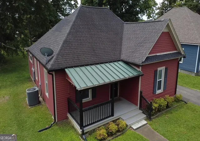 3rd image of 108 W 10Th St, Chickamauga, GA 30707 | MLS# 10795298
