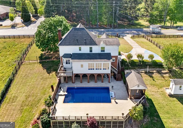 Photo 2 of Sale Pending at 3715 Ridge Rd, Buford, GA 30519 | MLS# 10808102 | Listing updated on 2026-09-10