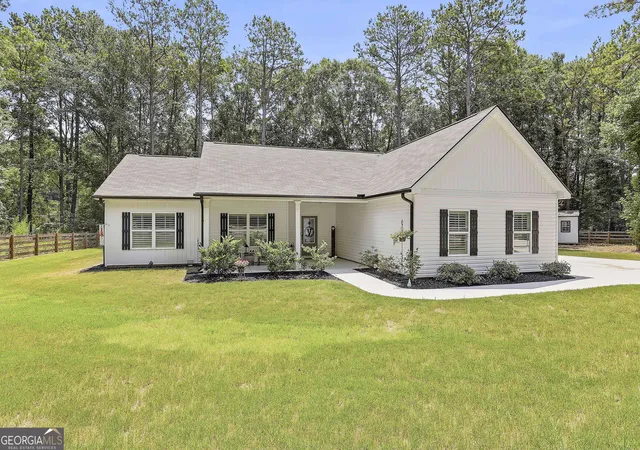 Homes for sale in Luthersville, GA | 36 Coleman St, Luthersville, GA 30251 | MLS# 10799319