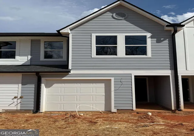 2nd image of 11600 E Lovejoy Rd, Hampton, GA 30228 | MLS# 10825335