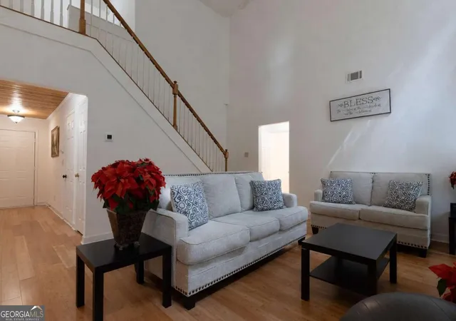 Photo 2 of Sale Pending at 3035 Old Victorian Dr, Duluth, GA 30096 | MLS# 10824370 | Listing updated on 2026-09-18