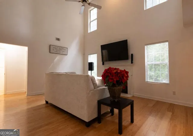 Photo 3 of Sale Pending at 3035 Old Victorian Dr, Duluth, GA 30096 | MLS# 10824370 | Listing updated on 2026-09-18