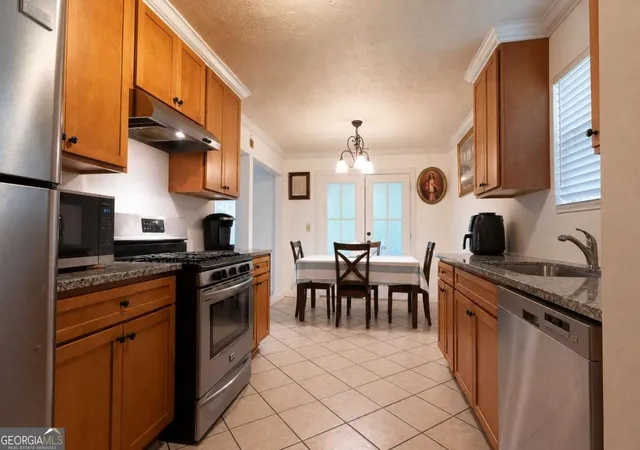 Photo 3 of Sale Pending at 3035 Old Victorian Dr, Duluth, GA 30096 | MLS# 10824370 | Listing updated on 2026-09-18