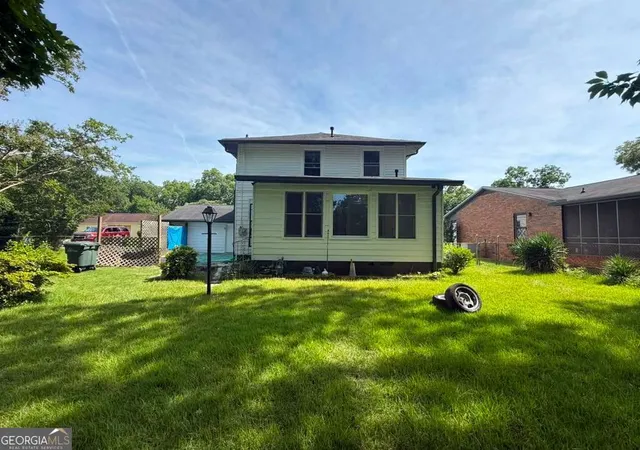 3rd image of 217 Montgomery St Ne, Marietta, GA 30060 | MLS# 10818885